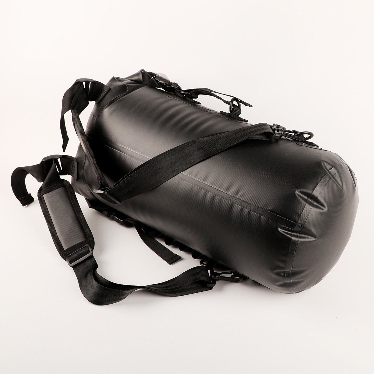 1612 Airtight 30L Waterproof Backpack – Heavy-Duty Dry Bag for Diving, Caving, Kayaking & Extreme Outdoor Adventures