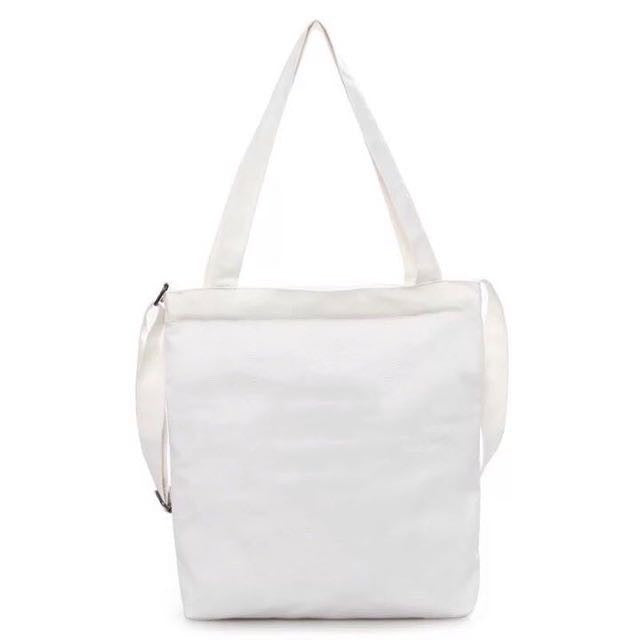 Canvas Tote Bag with Zipper | Dual-Use Shoulder & Hand-Carry or Single Handle Options | Blank Eco-Friendly Bag