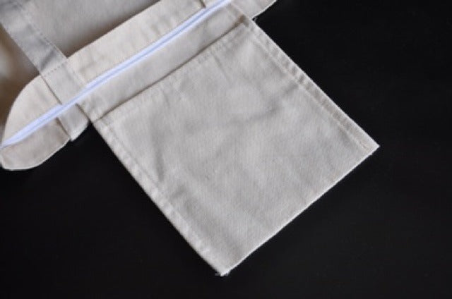 Canvas Tote Bag with Zipper | Dual-Use Shoulder & Hand-Carry or Single Handle Options | Blank Eco-Friendly Bag